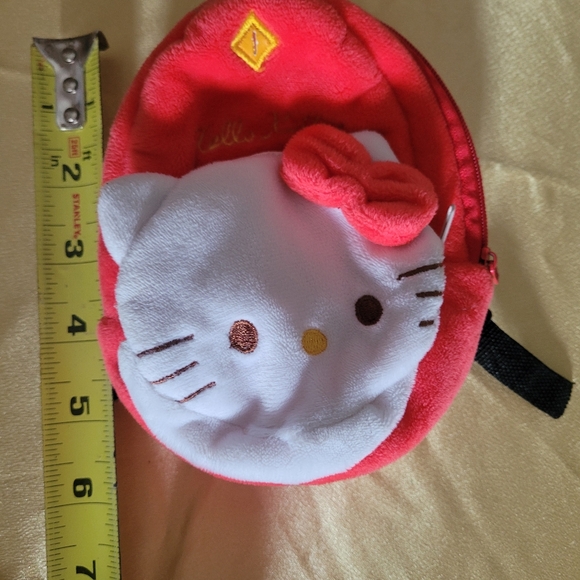 Hello Kitty Mini Backpack - Picture 2 of 3